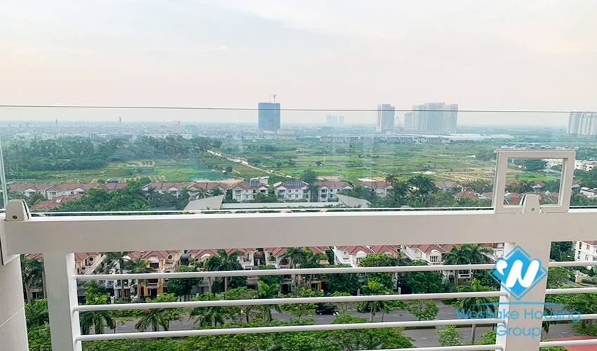 Newly renovated apartment with nice furniture for rent in E urban area ciputra